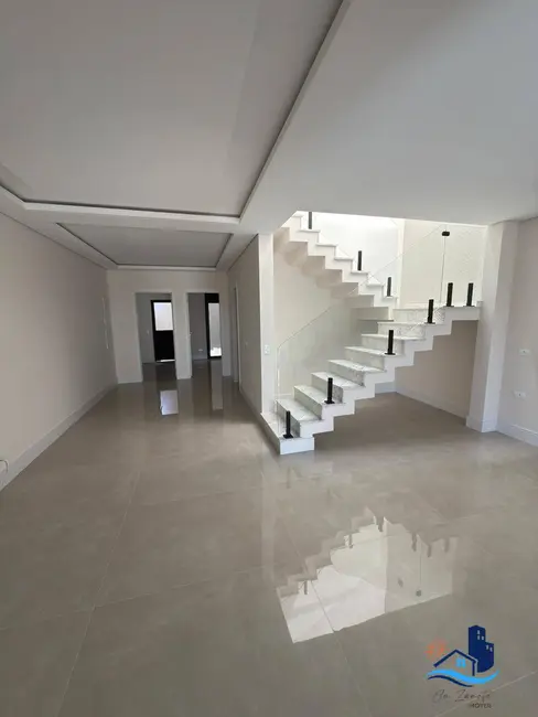 Foto 8 de Apartamento com 4 quartos à venda, 175m2 em Matinhos - PR