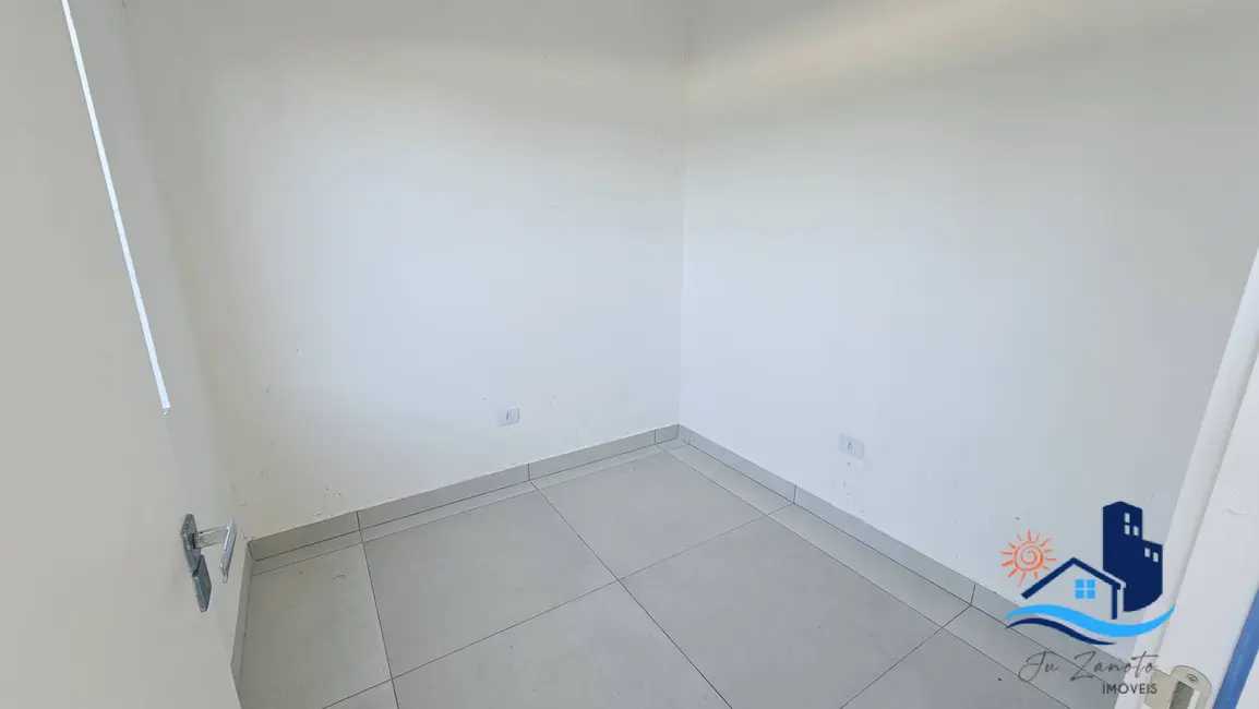 Foto 9 de Casa com 2 quartos à venda, 67m2 em Matinhos - PR
