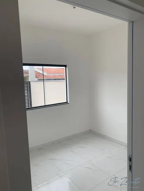 Foto 3 de Casa com 1 quarto à venda, 172m2 em Matinhos - PR