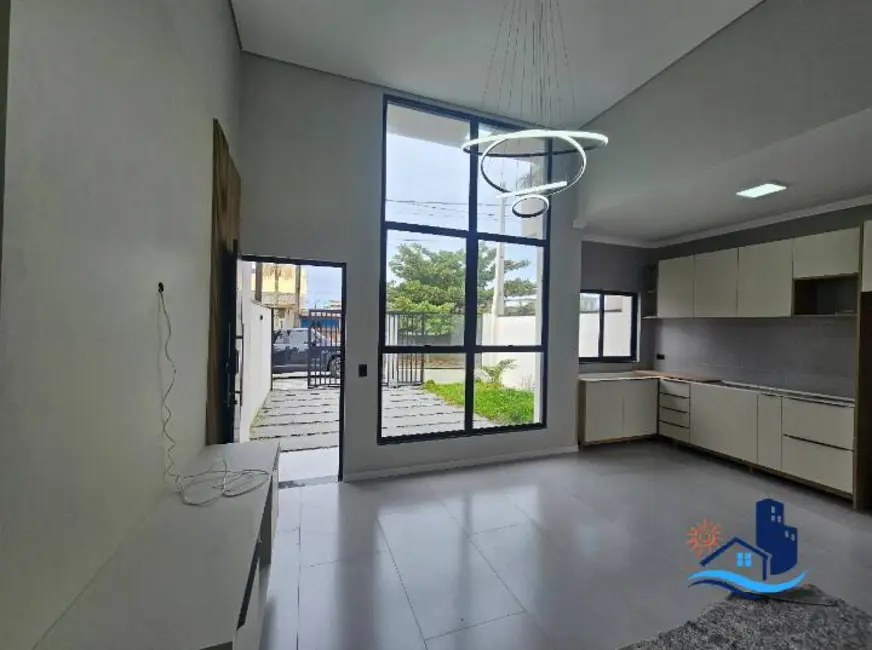 Casa com 3 quartos à venda, 178m2 em Pontal Do Parana - PR - imagem 6 Foto 6 de Casa com 3 quartos à venda, 178m2 em Pontal Do Parana - PR