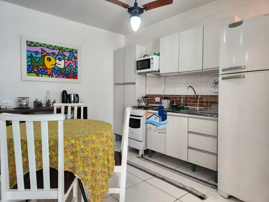 Apartamento com 2 quartos à venda, 51m2 em Matinhos - PR - imagem 7 Foto 7 de Apartamento com 2 quartos à venda, 51m2 em Matinhos - PR