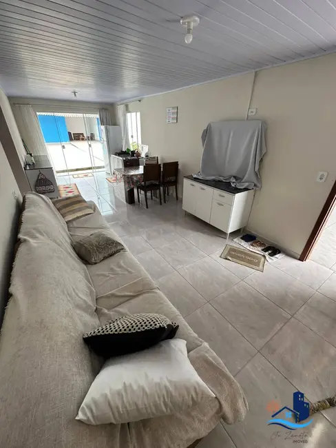 Foto 9 de Casa com 4 quartos à venda, 136m2 em Pontal Do Parana - PR