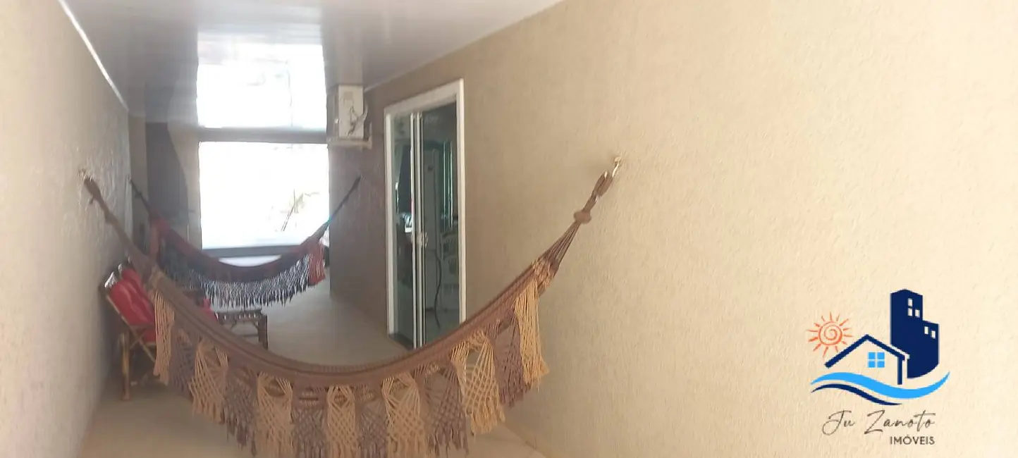 Foto 3 de Casa com 2 quartos à venda, 280m2 em Matinhos - PR