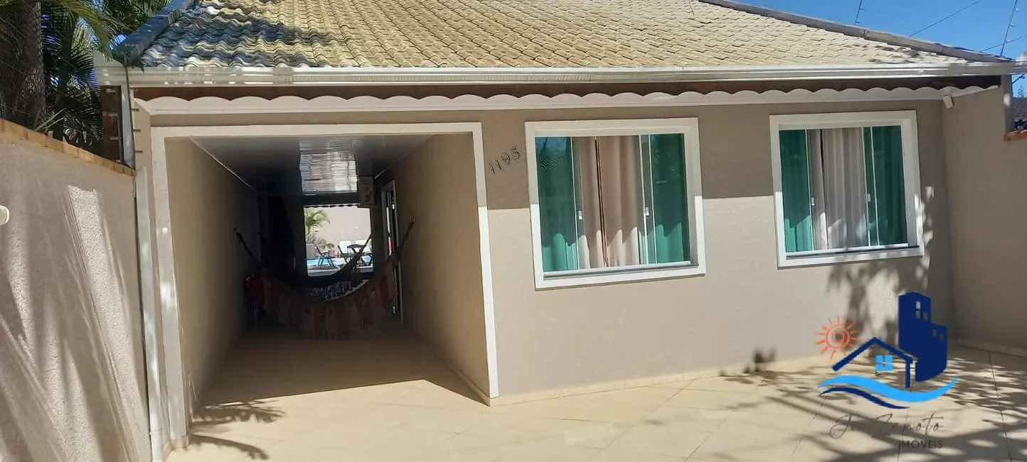 Foto 1 de Casa com 2 quartos à venda, 280m2 em Matinhos - PR