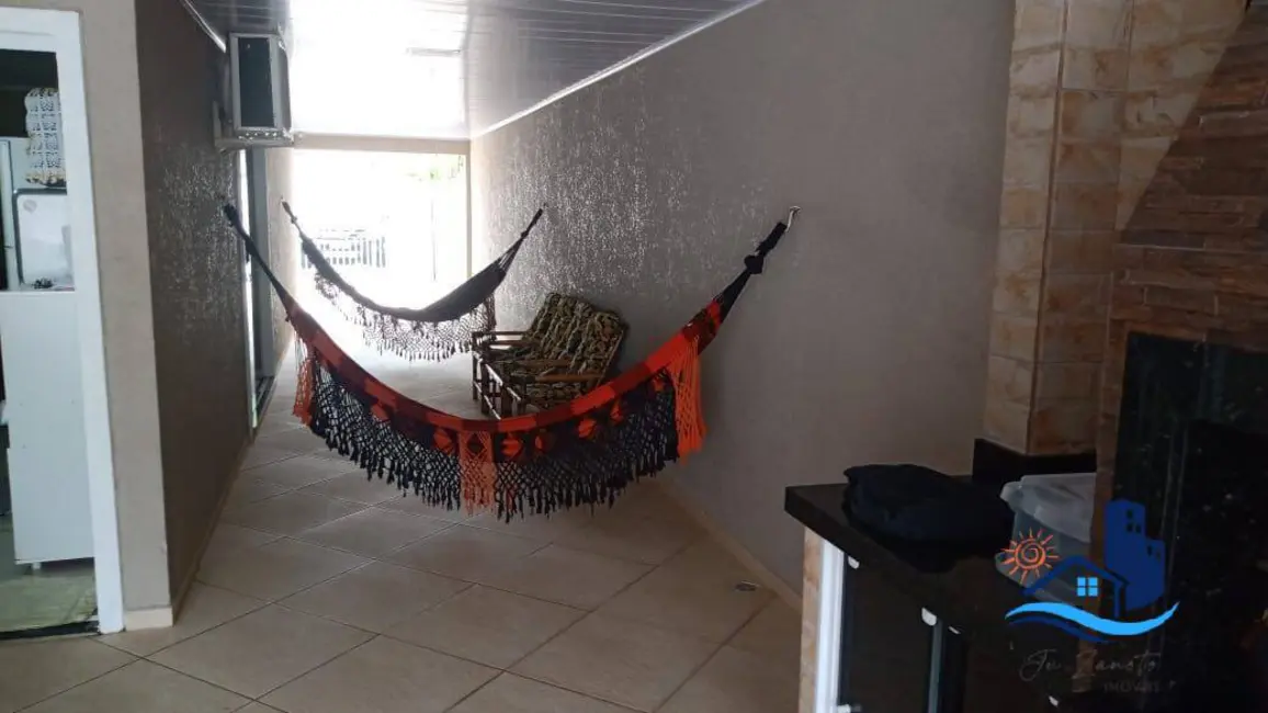 Foto 5 de Casa com 2 quartos à venda, 280m2 em Matinhos - PR