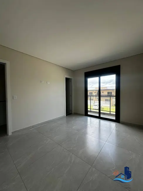 Foto 7 de Sobrado com 3 quartos à venda, 122m2 em Matinhos - PR