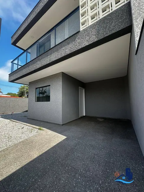 Foto 2 de Sobrado com 3 quartos à venda, 122m2 em Matinhos - PR