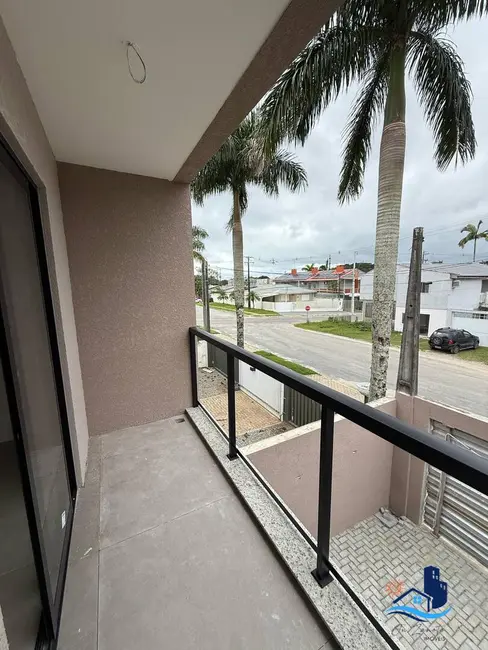 Foto 2 de Casa com 3 quartos à venda, 167m2 em Matinhos - PR