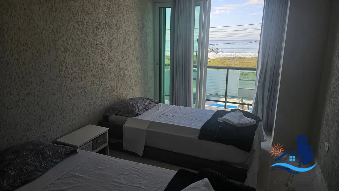 Sobrado com 4 quartos para alugar, 230m2 em Matinhos - PR - imagem 7 Foto 7 de Sobrado com 4 quartos para alugar, 230m2 em Matinhos - PR