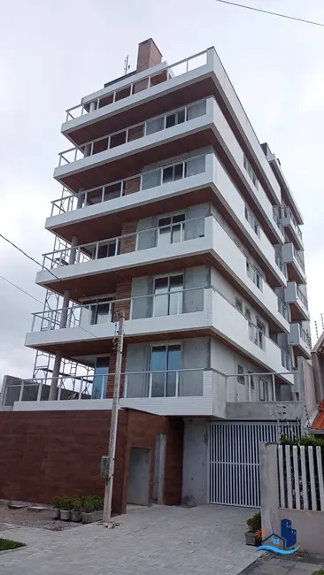 Casa com 2 quartos à venda, 50m2 em Matinhos - PR - imagem 9 Foto 9 de Casa com 2 quartos à venda, 50m2 em Matinhos - PR