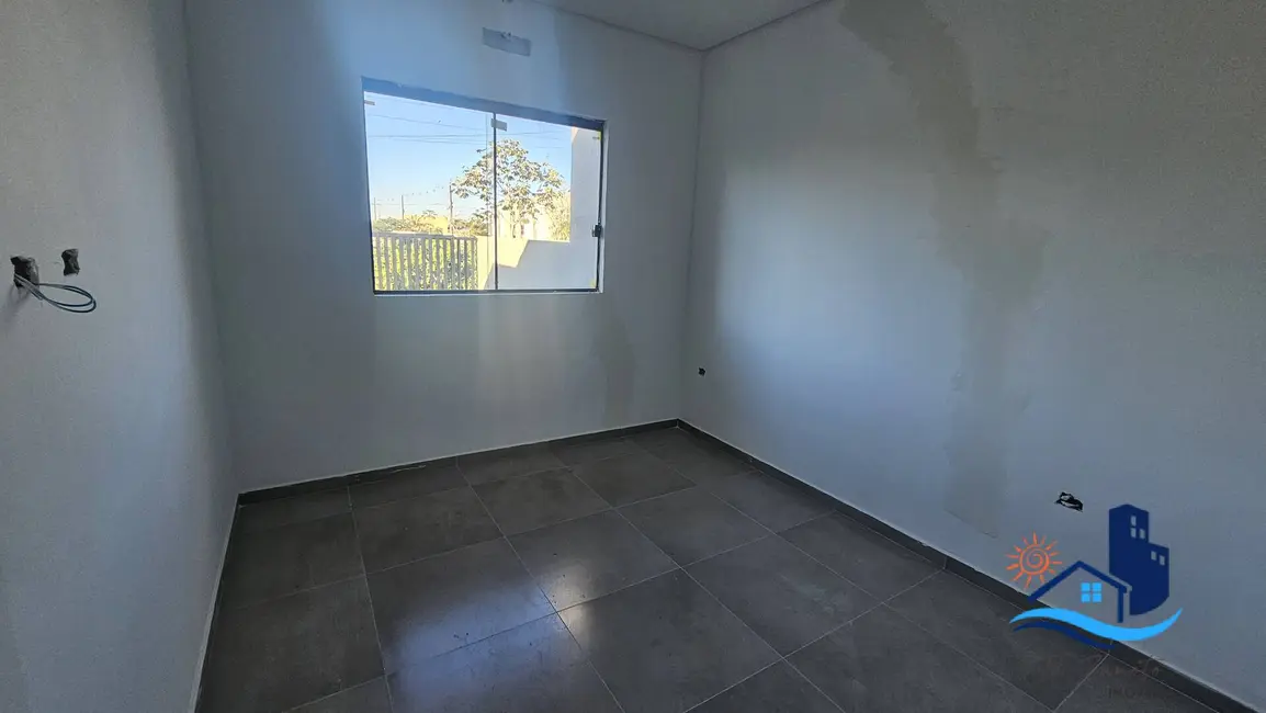 Casa com 3 quartos à venda, 165m2 em Matinhos - PR - imagem 6 Foto 6 de Casa com 3 quartos à venda, 165m2 em Matinhos - PR