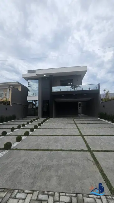 Foto 4 de Casa com 4 quartos à venda, 290m2 em Pontal Do Parana - PR