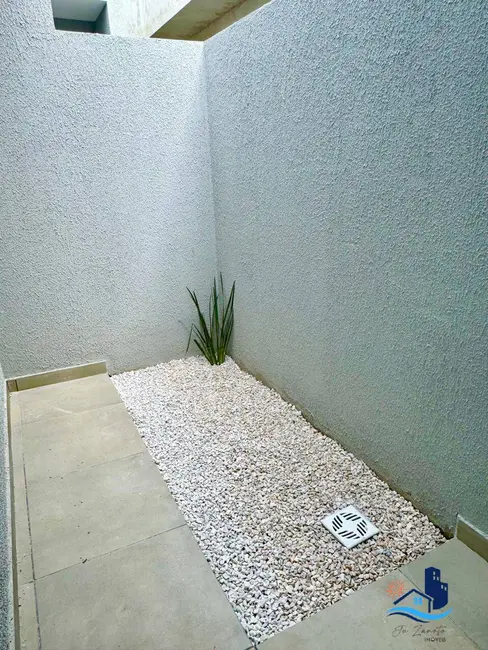 Foto 8 de Casa com 2 quartos à venda, 56m2 em Matinhos - PR