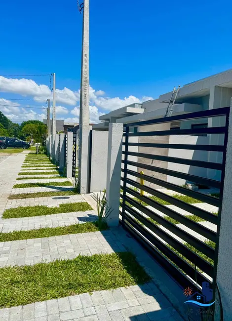 Foto 3 de Casa com 2 quartos à venda, 56m2 em Matinhos - PR