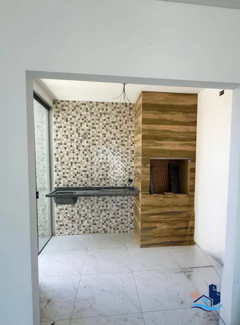 Foto 5 de Casa com 2 quartos à venda, 56m2 em Matinhos - PR