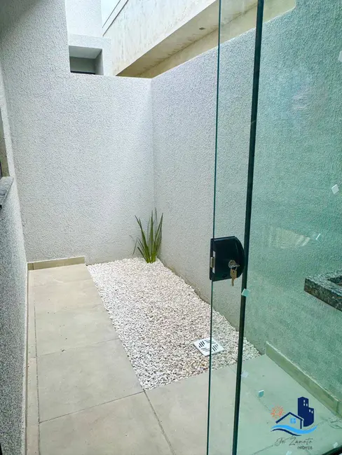 Foto 7 de Casa com 2 quartos à venda, 56m2 em Matinhos - PR