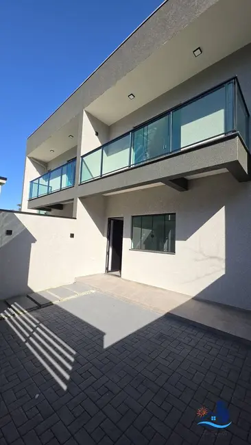 Foto 1 de Casa com 3 quartos à venda, 130m2 em Matinhos - PR