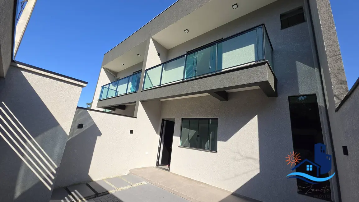 Foto 3 de Casa com 3 quartos à venda, 130m2 em Matinhos - PR