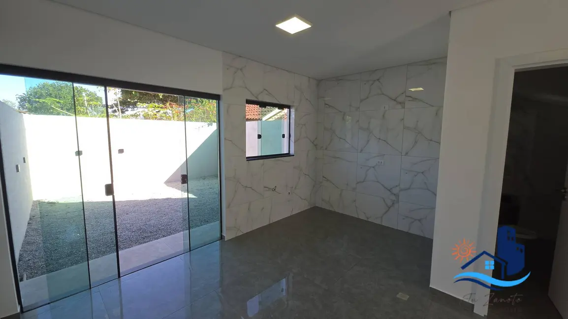 Foto 6 de Casa com 3 quartos à venda, 130m2 em Matinhos - PR