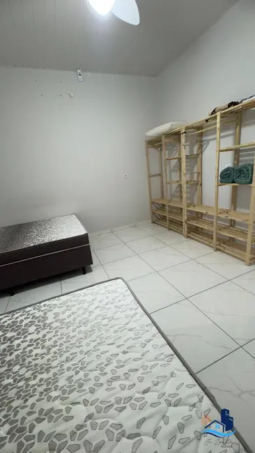 Foto 9 de Casa com 3 quartos à venda, 258m2 em Matinhos - PR