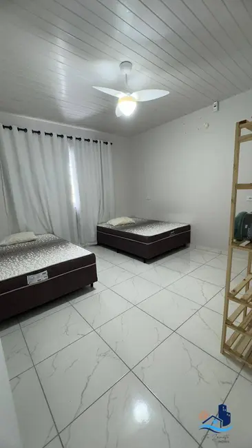 Foto 8 de Casa com 3 quartos à venda, 258m2 em Matinhos - PR