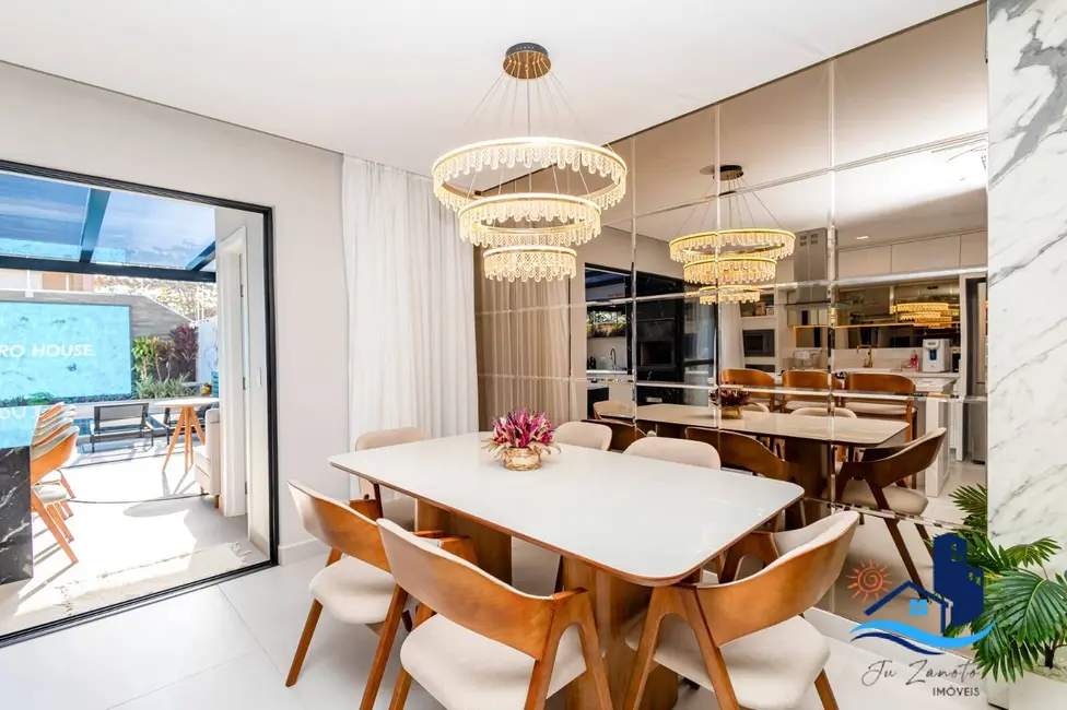 Foto 7 de Casa com 4 quartos à venda, 272m2 em Matinhos - PR