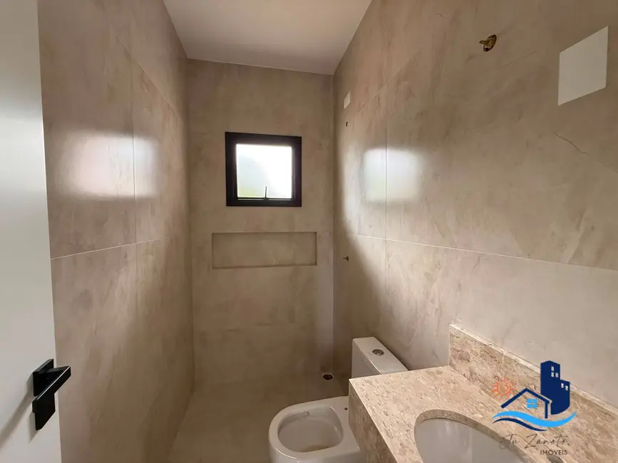 Casa com 2 quartos à venda em Matinhos - PR - imagem 6 Foto 6 de Casa com 2 quartos à venda em Matinhos - PR