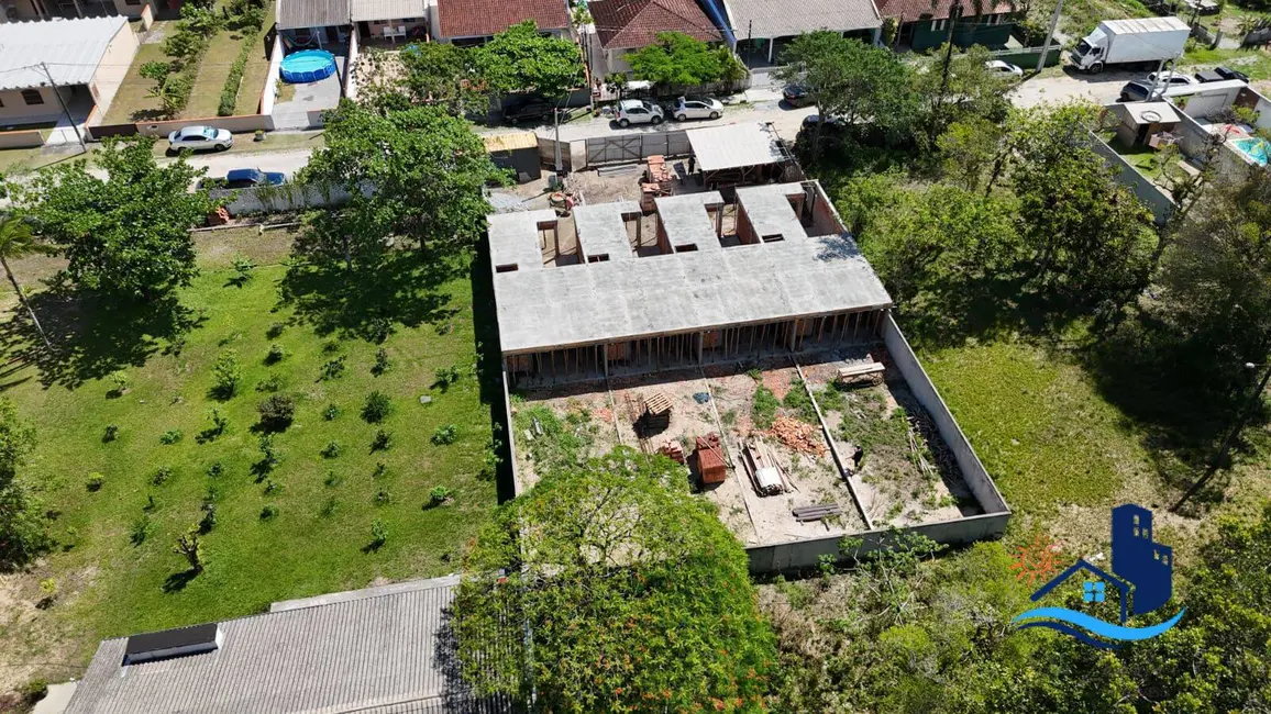 Foto 1 de Casa com 2 quartos à venda em Matinhos - PR