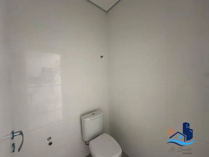 Foto 8 de Casa com 3 quartos à venda, 131m2 em Matinhos - PR