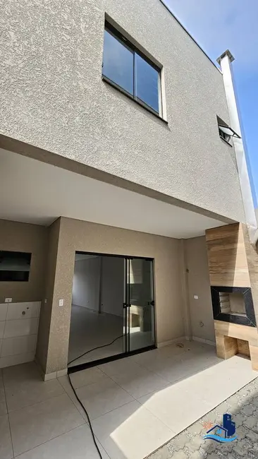 Foto 8 de Sobrado com 3 quartos à venda, 112m2 em Matinhos - PR