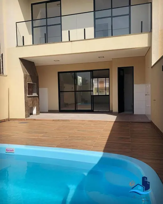 Casa com 4 quartos à venda, 560m2 em Guaratuba - PR - imagem 8 Foto 8 de Casa com 4 quartos à venda, 560m2 em Guaratuba - PR