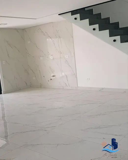 Casa com 4 quartos à venda, 560m2 em Guaratuba - PR - imagem 3 Foto 3 de Casa com 4 quartos à venda, 560m2 em Guaratuba - PR