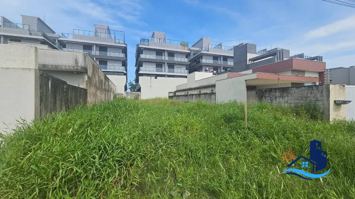 Foto 3 de Terreno / Lote à venda, 360m2 em Matinhos - PR