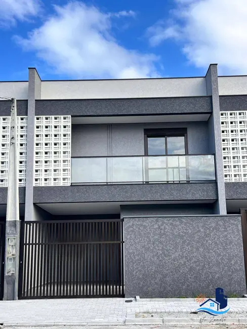 Foto 1 de Sobrado com 3 quartos à venda, 112m2 em Matinhos - PR