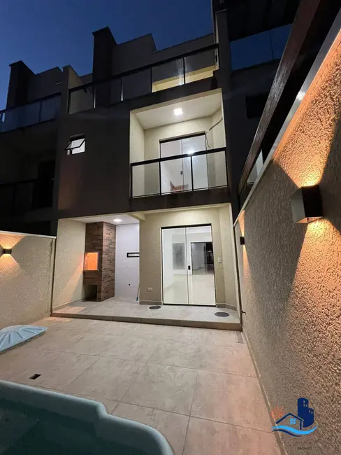 Foto 3 de Sobrado com 3 quartos à venda, 141m2 em Pontal Do Parana - PR