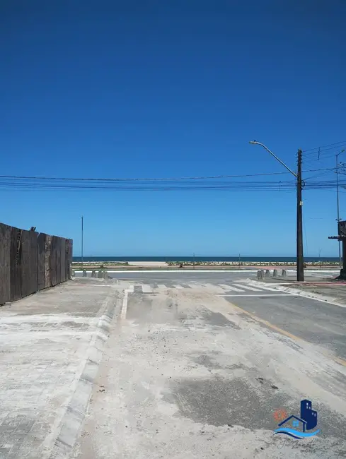 Foto 1 de Terreno / Lote à venda, 156m2 em Matinhos - PR