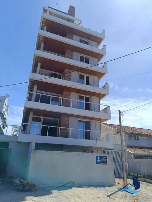 Foto 3 de Cobertura com 3 quartos à venda, 224m2 em Matinhos - PR