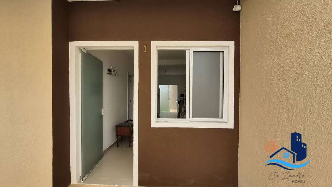 Foto 1 de Casa com 2 quartos à venda, 50m2 em Matinhos - PR