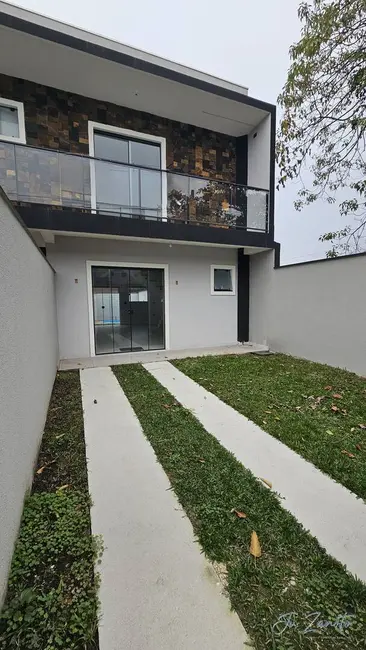 Foto 2 de Sobrado com 3 quartos à venda, 120m2 em Matinhos - PR