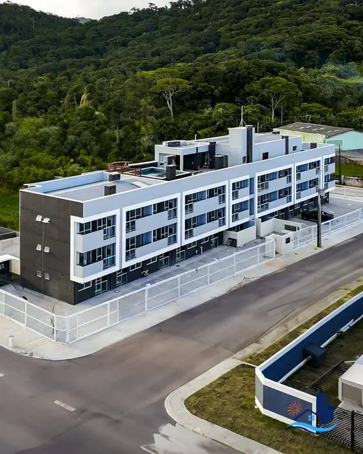 Foto 6 de Apartamento com 2 quartos à venda, 52m2 em Matinhos - PR