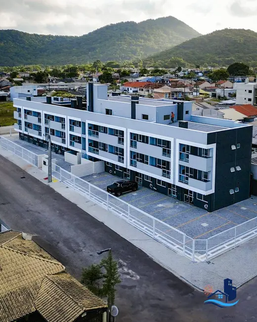 Foto 1 de Apartamento com 2 quartos à venda, 52m2 em Matinhos - PR