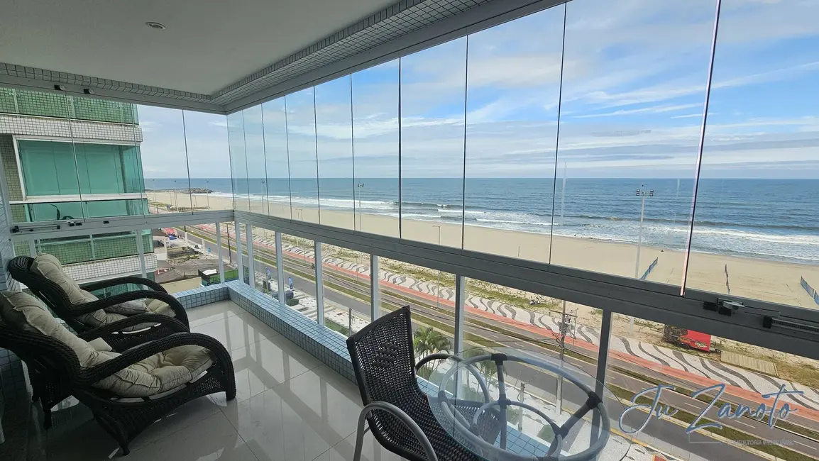 Cobertura com 4 quartos à venda, 199m2 em Matinhos - PR - imagem 8 Foto 8 de Cobertura com 4 quartos à venda, 199m2 em Matinhos - PR