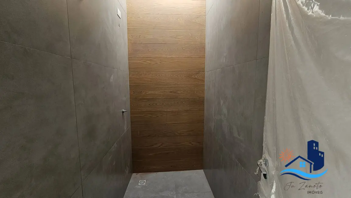 Foto 8 de Sobrado com 2 quartos à venda, 90m2 em Centro, Matinhos - PR