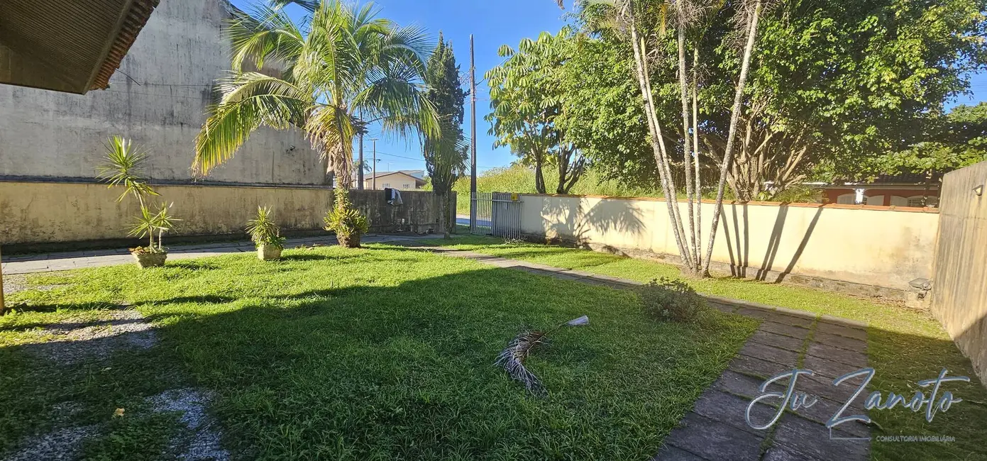 Foto 6 de Casa com 3 quartos à venda, 623m2 em Matinhos - PR