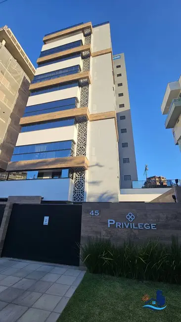 Foto 1 de Apartamento com 3 quartos à venda, 179m2 em Centro, Guaratuba - PR