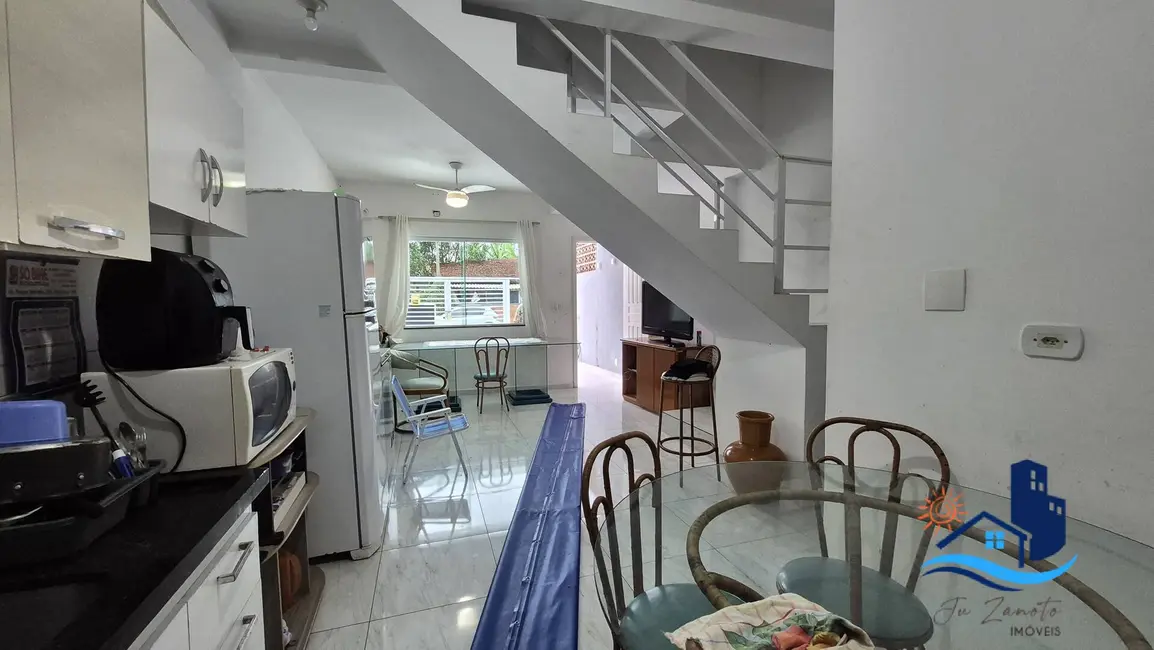 Foto 6 de Casa à venda em Matinhos - PR