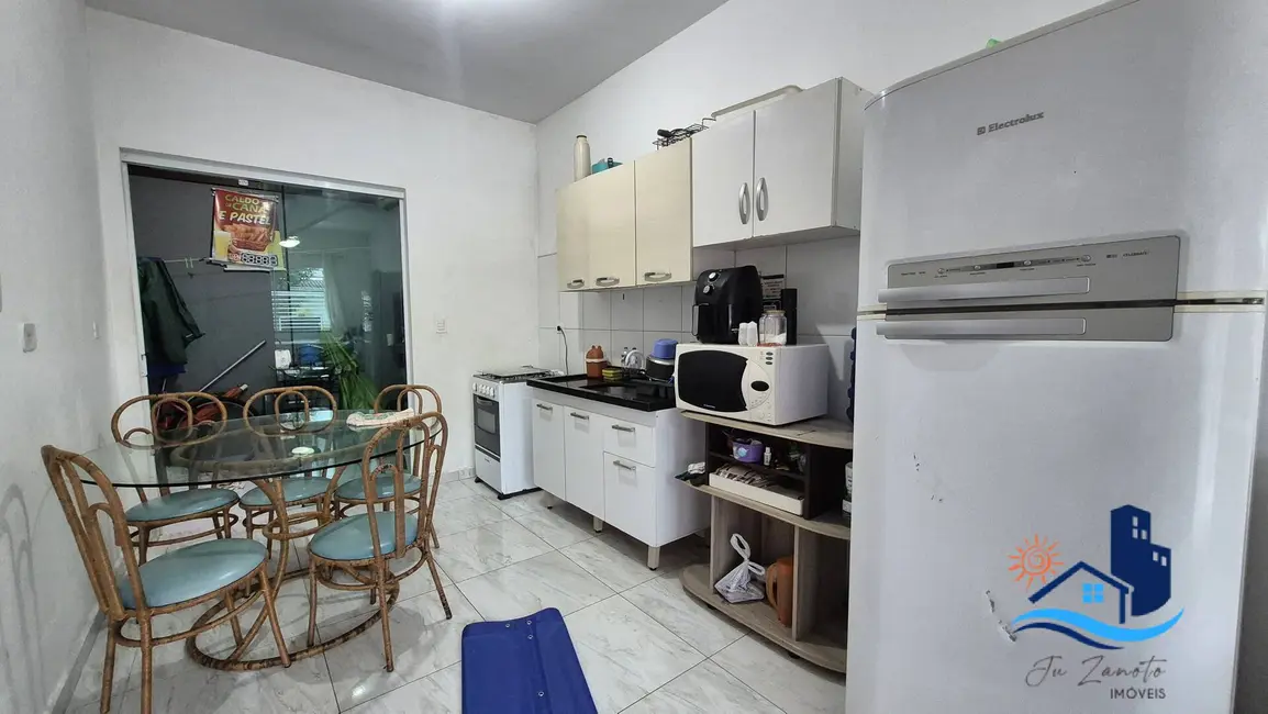 Foto 3 de Casa à venda em Matinhos - PR