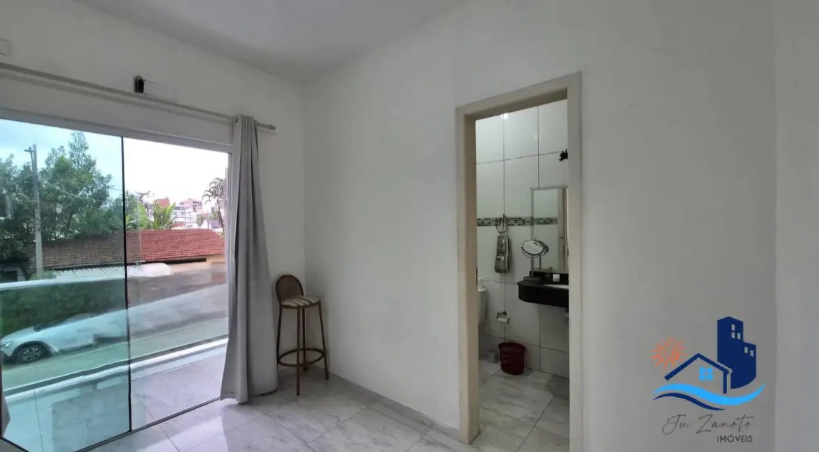 Foto 10 de Casa à venda em Matinhos - PR