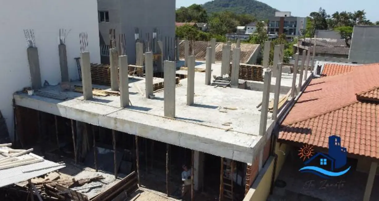 Foto 9 de Cobertura com 3 quartos à venda, 118m2 em Matinhos - PR