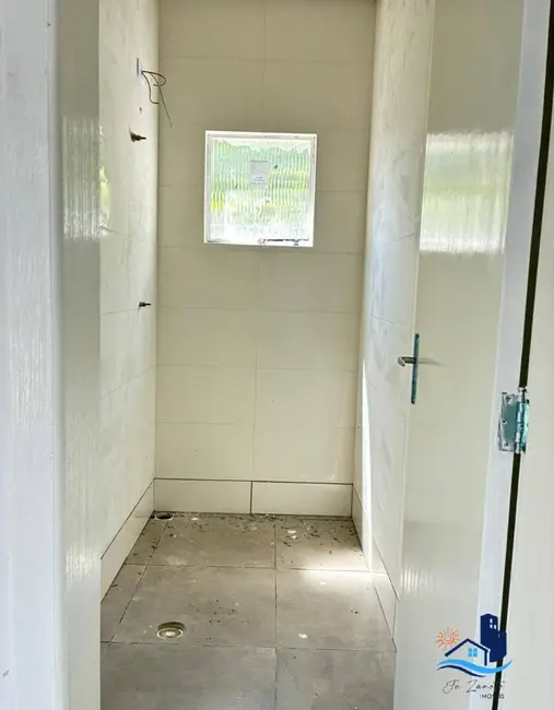 Foto 5 de Casa com 2 quartos à venda, 39m2 em Matinhos - PR